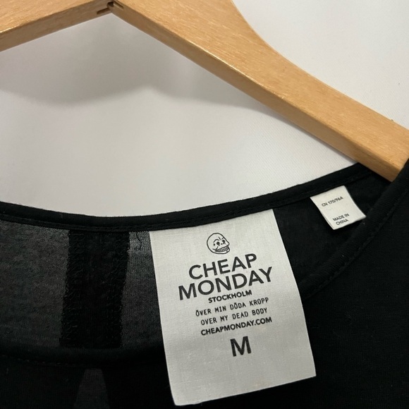 Cheap Monday Avant Black Tee Size Medium - Picture 9 of 9